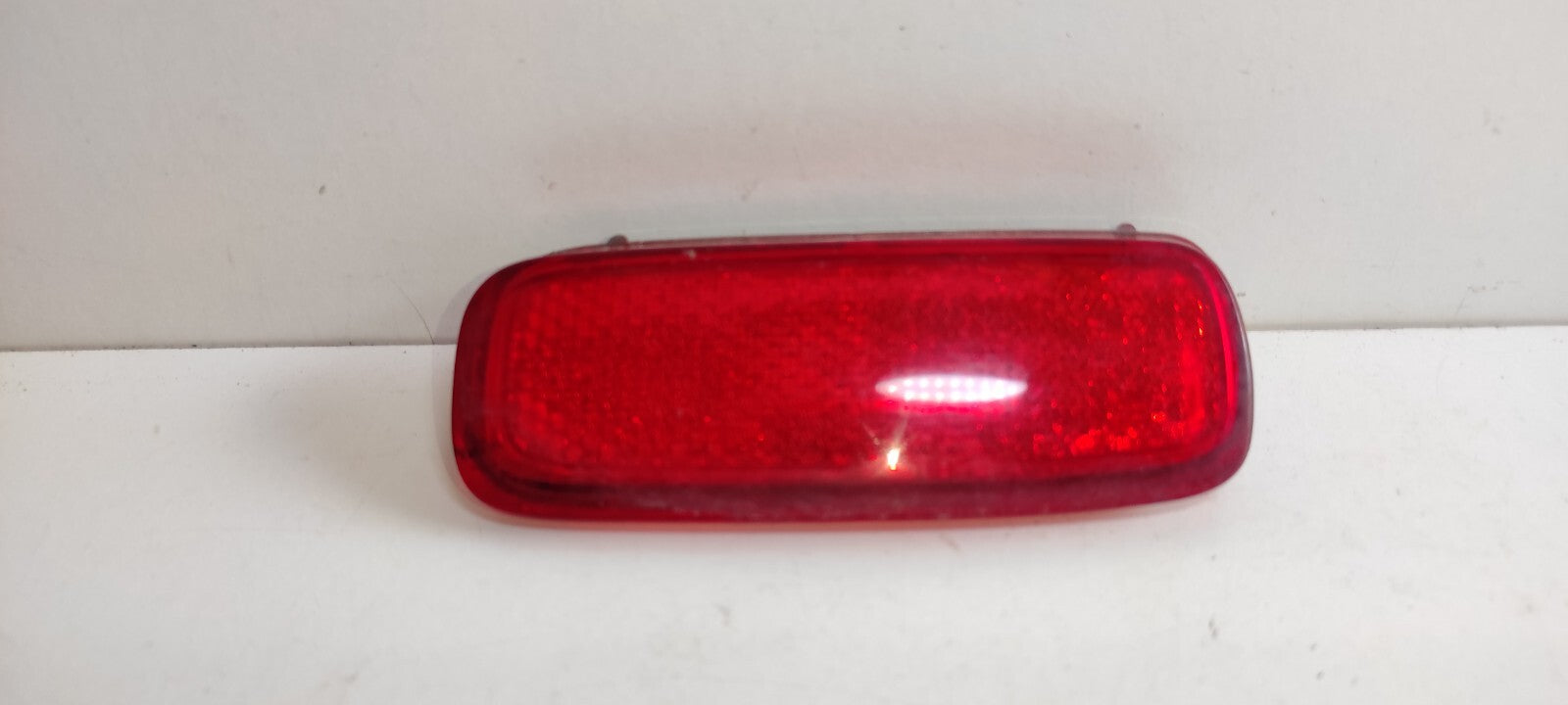 Peugeot 607 3.0i V6 Petrol 2001 LHD Rear Bumper Reflector Light