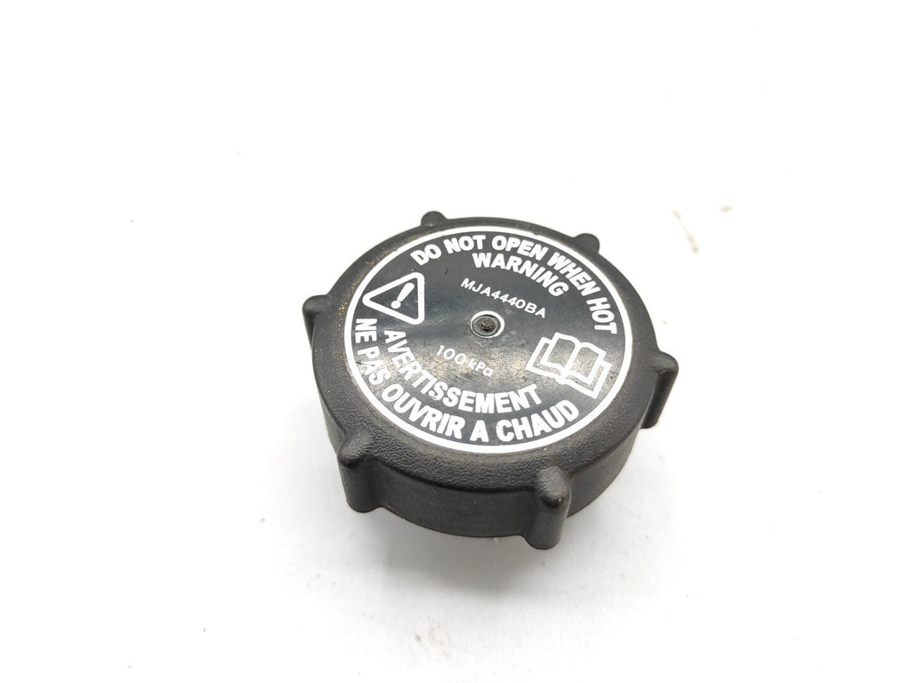 Jaguar X Type 2.0D 96kW Engine Expansion Overflow Tank Cap Cover 95VB8100AE