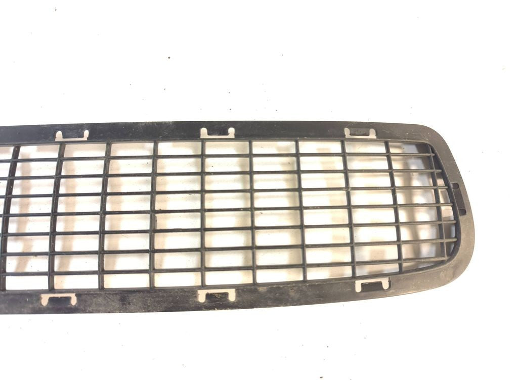 Fiat Croma 2007 Front bumper lower grill 735373421 / With defect