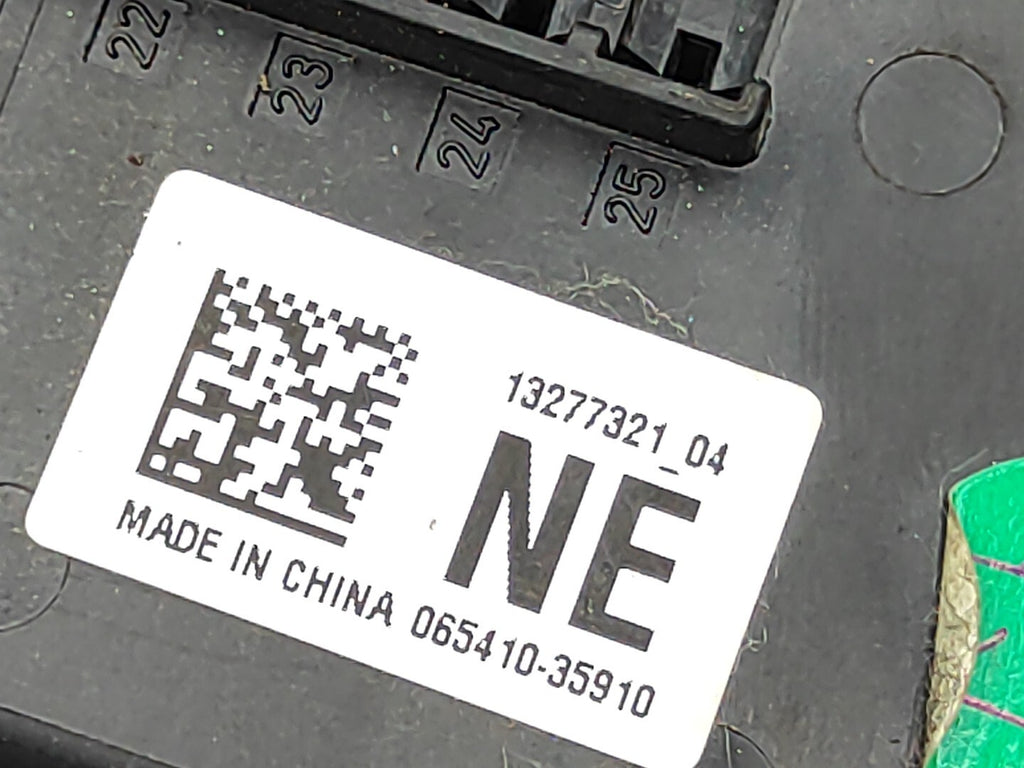 Opel Insignia A 2011 Fuse Module 13277321 1327732104