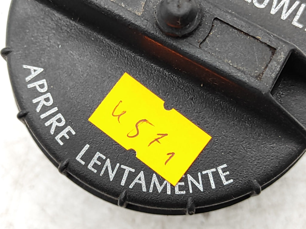 Alfa Romeo 166 PRE FL 2.4JTD 100kW 10 2001 Fuel Tank Cap DIESEL