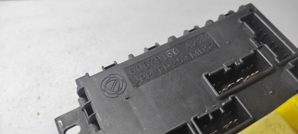 Alfa Romeo 156 2.4JTD 110kW Diesel 2003 Fuse Box Module 60679160