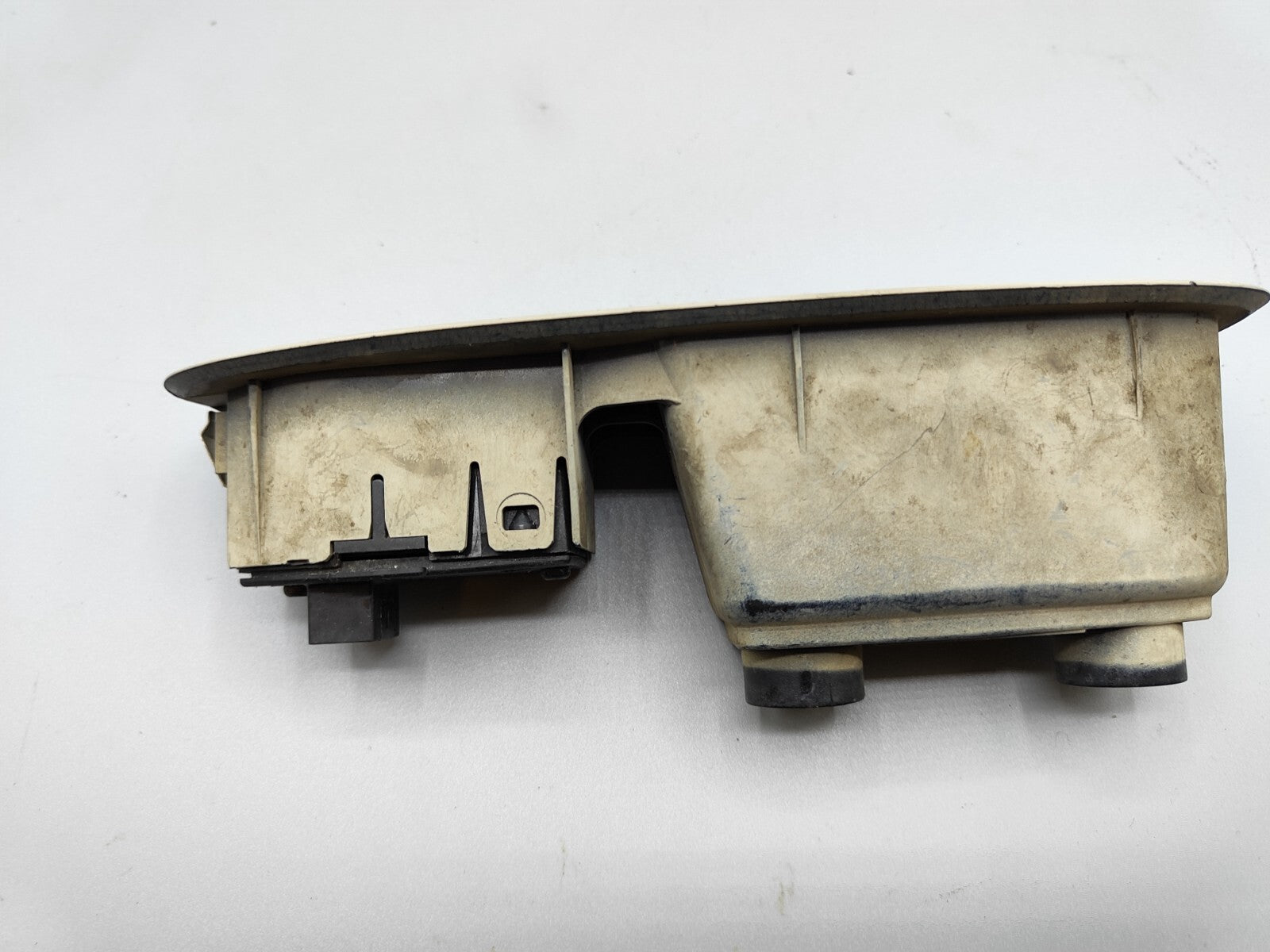 Alfa Romeo 159 1.9JTD 2006 Rear Left Electric Window Switch Yellow 156055038