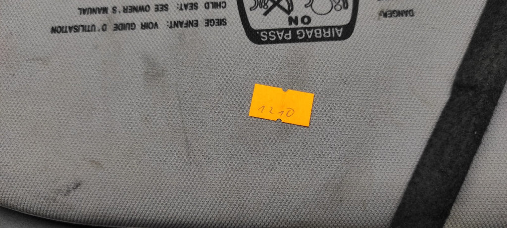 Peugeot 607 3.0i V6 2002 LHD Front Right Side Sun Visor Cover