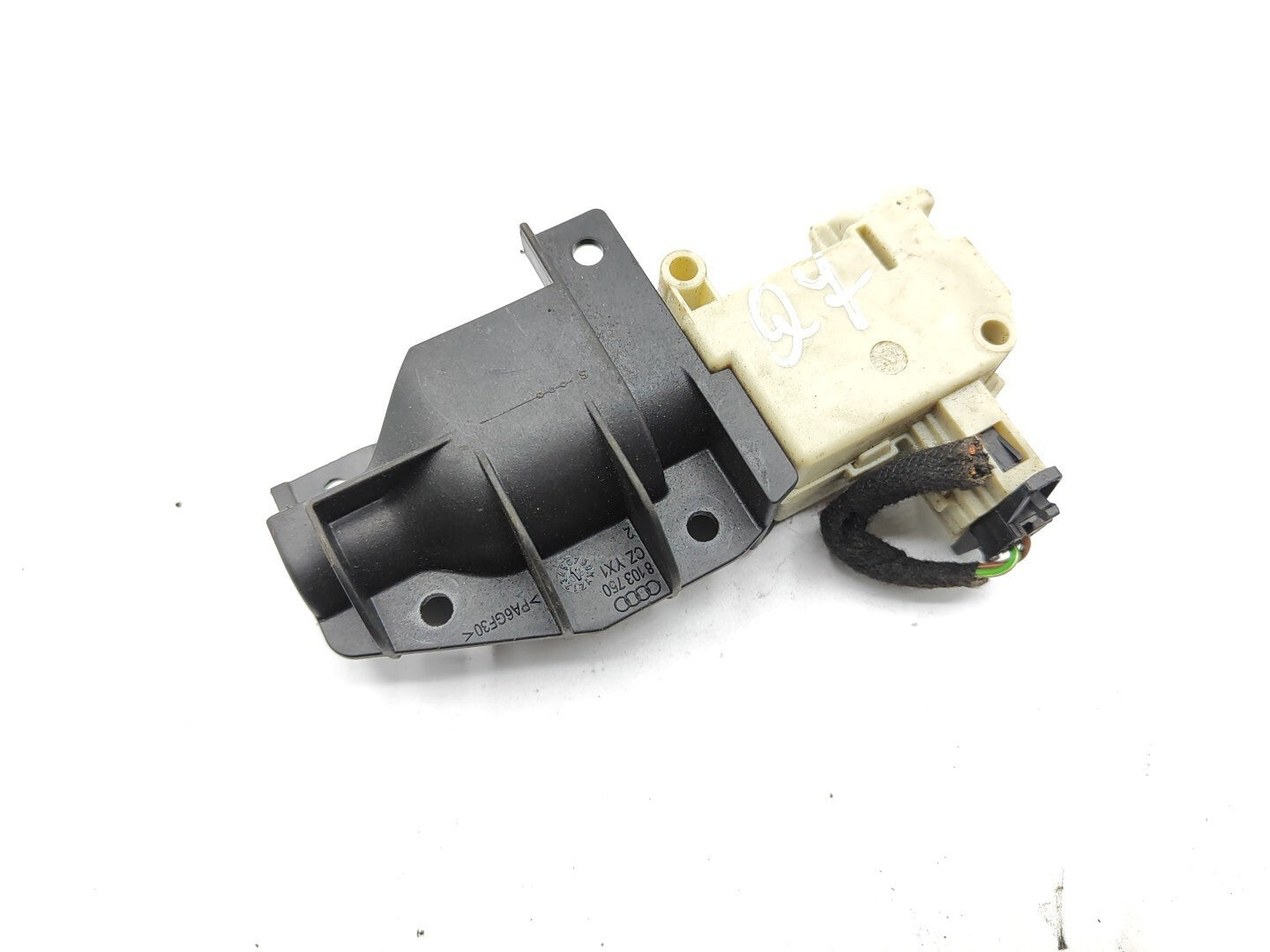 Audi Q7 4L 3.0TDI Diesel Fuel Tank Cap Cover Flap Motor Actuator 3B0959782A