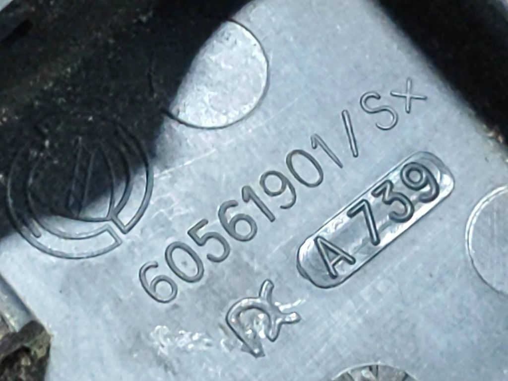 Alfa Romeo 155 1.8i 103kW 1994 Front left door interior handle 60561901 