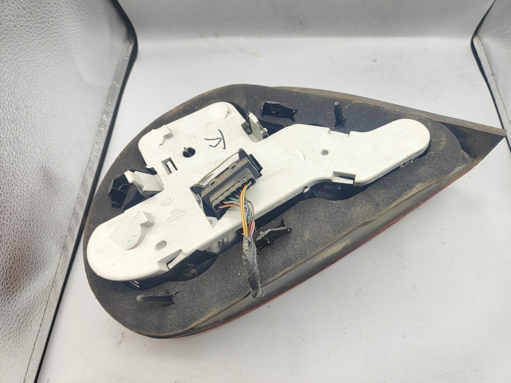 Jaguar S Type 3.0i 2000 LHD Rear Right Side Taillight XR8313404AD