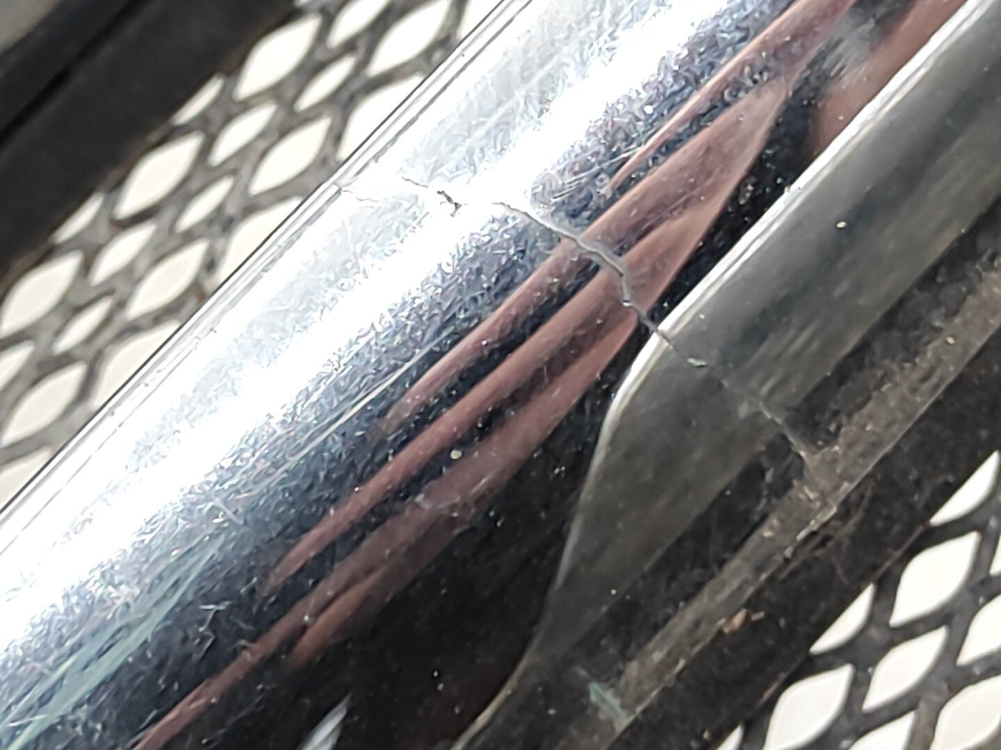 Alfa Romeo 166 FACELIFT 2.4JTD 2004 Front Bumper Center Chrome Grill