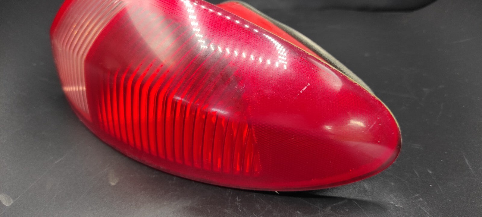 Alfa Romeo 147 1.9JTD 103kW 16V 2004 LHD Rear Right Taillight Lamp 46556347