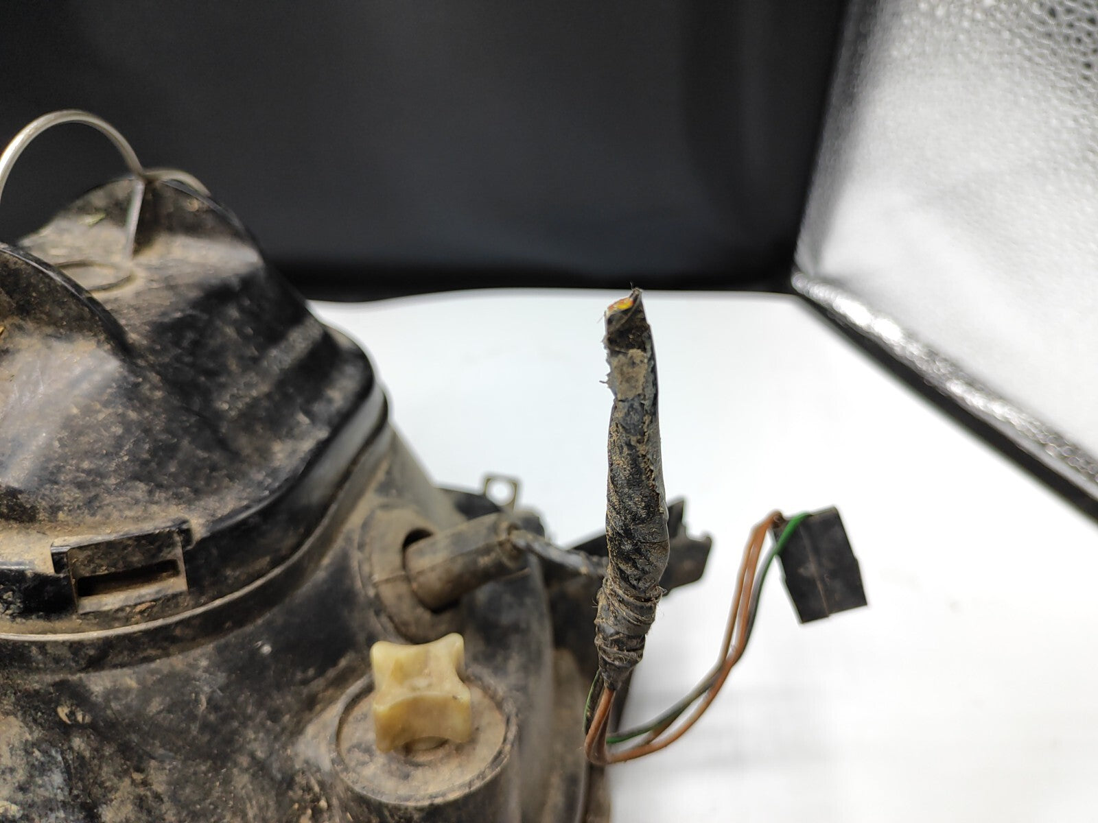 Opel Ascona C 1985 LHD Front Right Headlight Light 0301063132