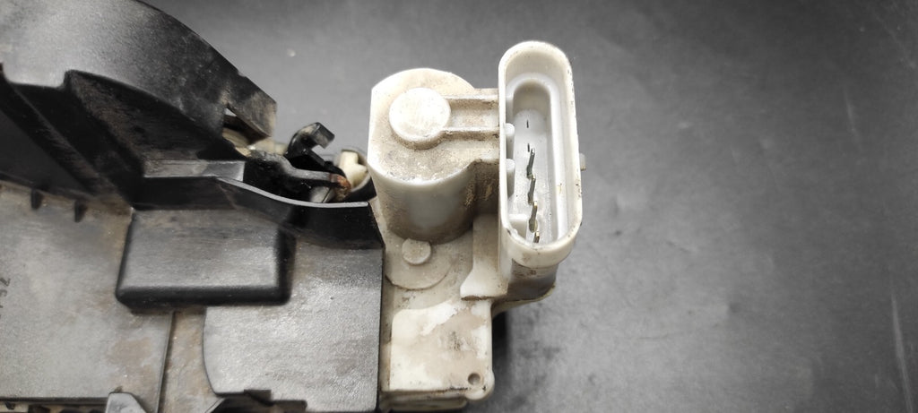 Alfa Romeo 147 1.9JTD 16V Diesel 2004 LHD Rear Right Door Lock B792