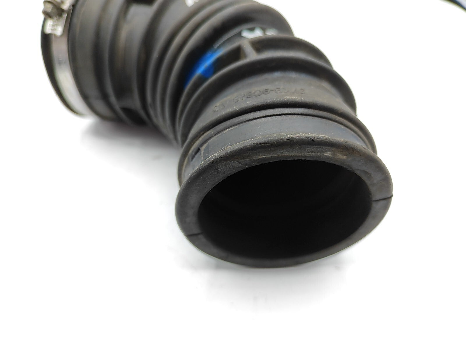 Ford KA 1.3 Petrol Engine Air Intake Pipe Hose Duct 97KB9C623AC 97KB9C623