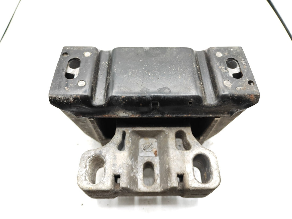 Volkswagen Golf Bora 1.9TDI 2000 Engine Left Mount Support 1J0199555