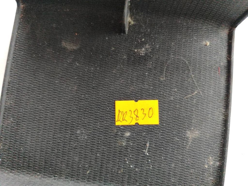 Volvo S60 2012 Storage box pad 30755571 