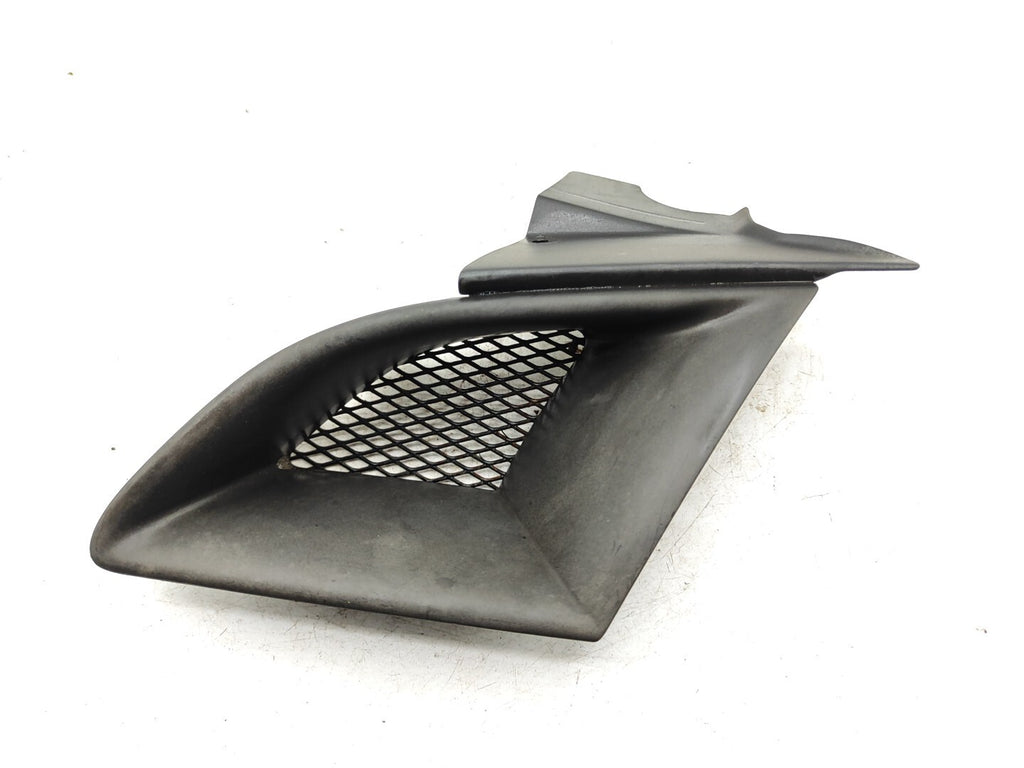 Alfa Romeo 166 FACELIFT 2.4JTD 2004 Front Bumper Left Grill 156045143