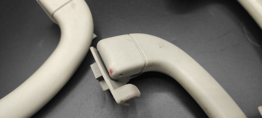 Alfa Romeo 156 2.4JTD 110kW 2004 LHD Front/ Rear Roof Grab Handle Set