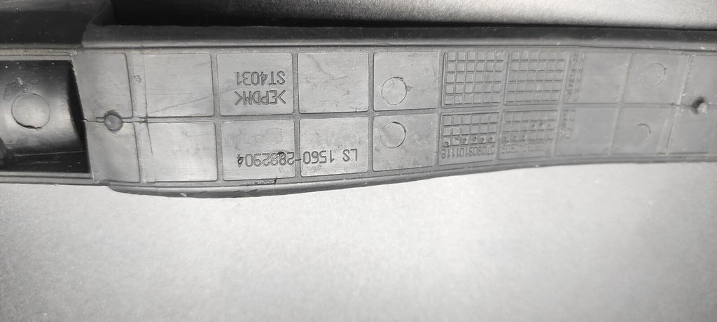 Alfa Romeo 156 2004 Center Console Middle Rubber Insert Mat 15602882904