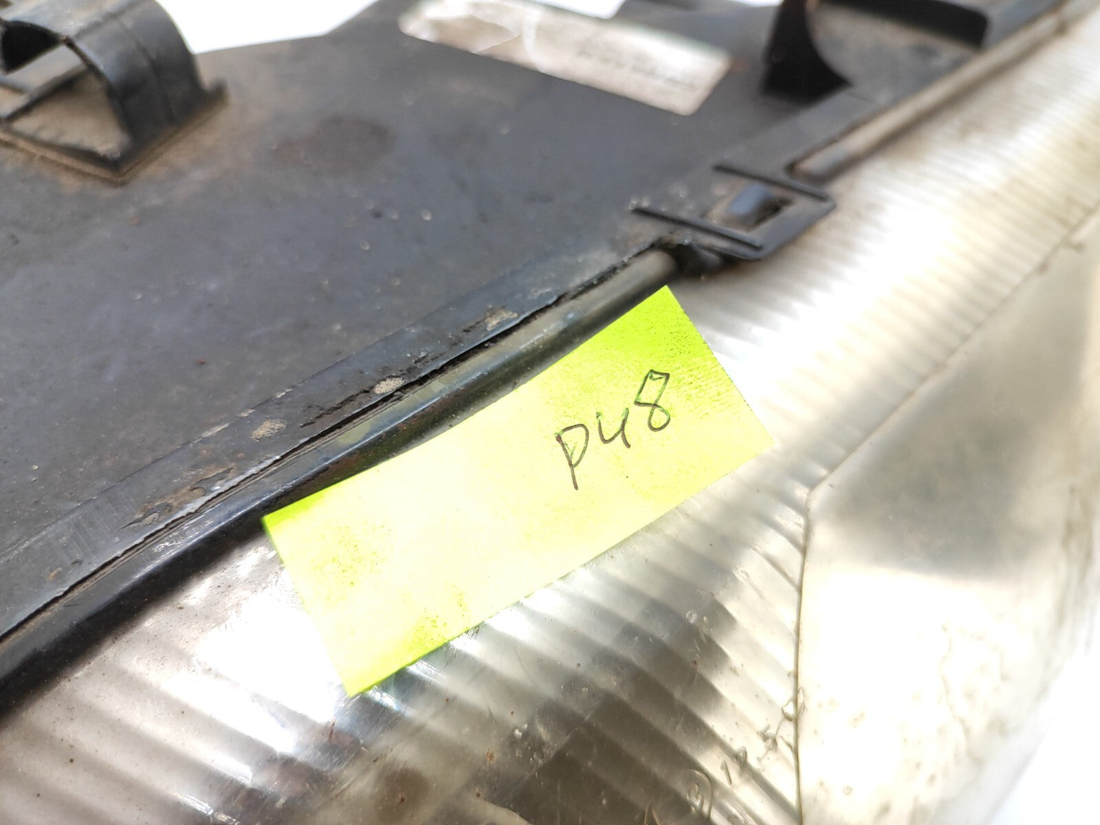 Alfa Romeo 156 1.9JTD 85kW PRE-Facelift 2000 LHD Front Right Headlight 60620134