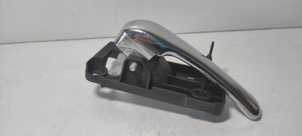 Alfa Romeo 147 1.9JTD 2004 Rear Right Door Opening Inner Handle 46736145