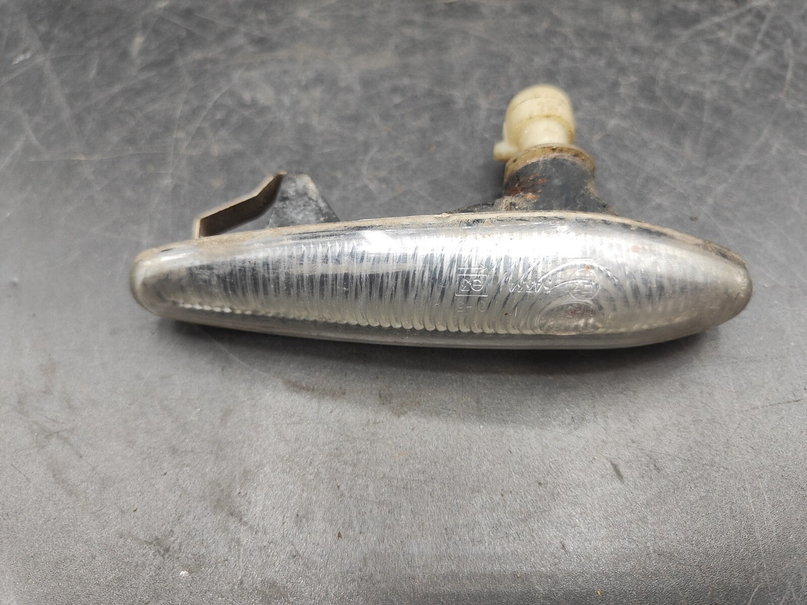 Alfa Romeo 166 2.4JTD 10V 110kW 2001 Front Right Fender Indicator Light 60597300