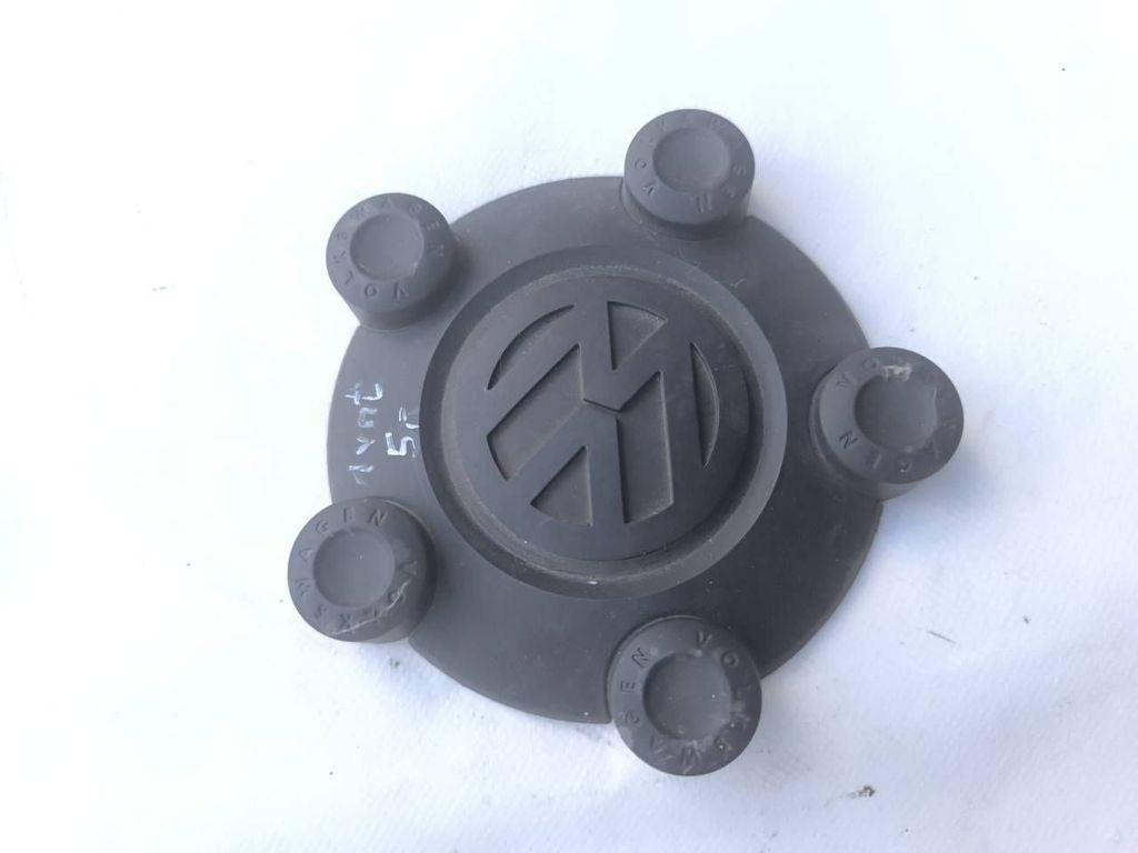 Volkswagen Caddy 2015 Original wheel cap 2K0601169 