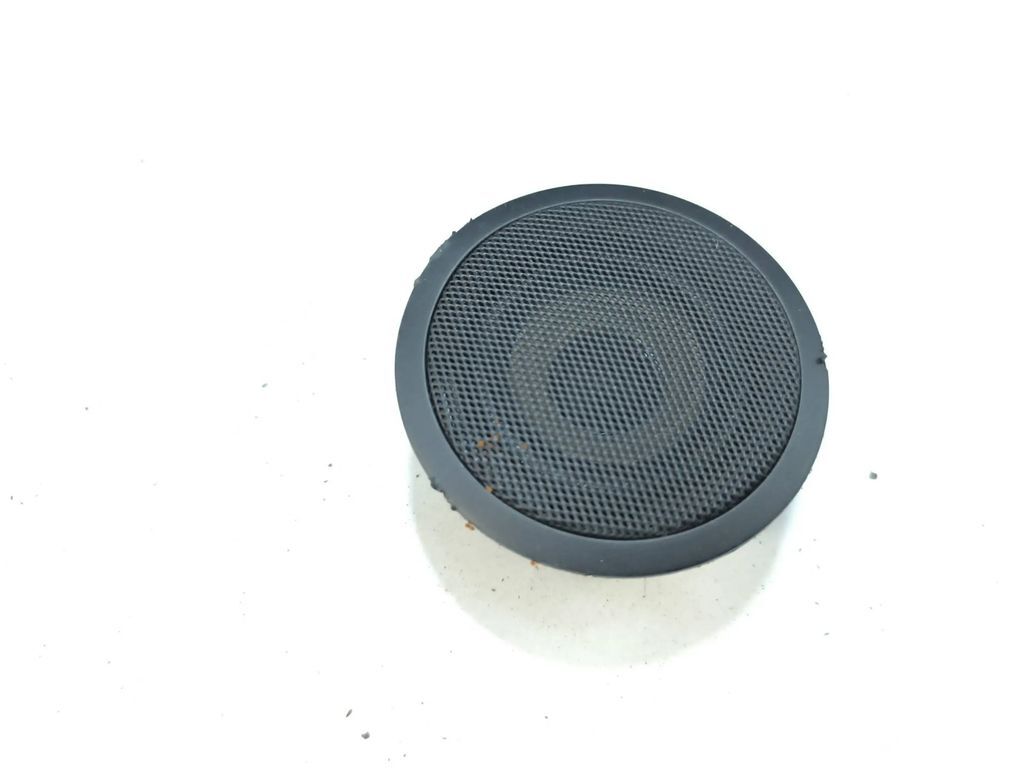 BMW 3 E46 328i 2000 front door speaker 65138368237 