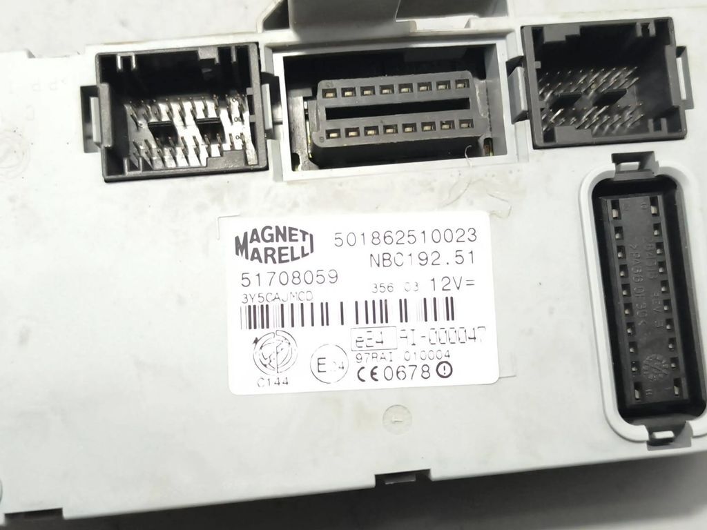 Fiat Stilo 1.9JTD 2004 Central body comfort control module 51708059 