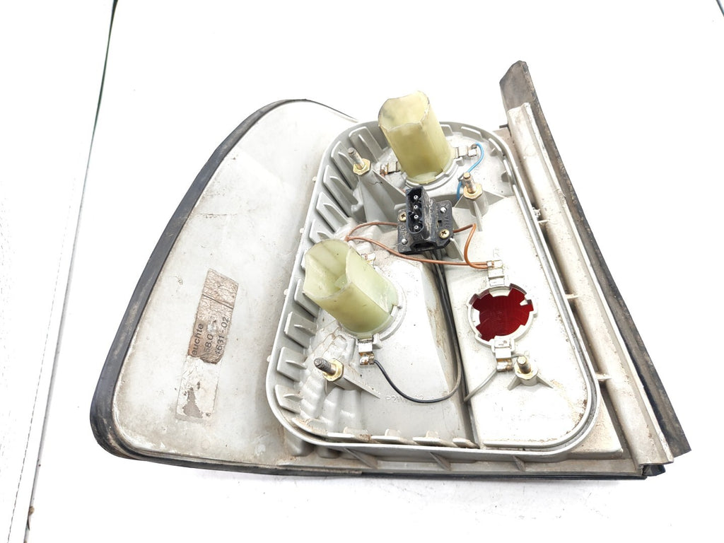 BMW 5 Series E34 1992 LHD Rear Right Taillight Light Lamp 63215R6