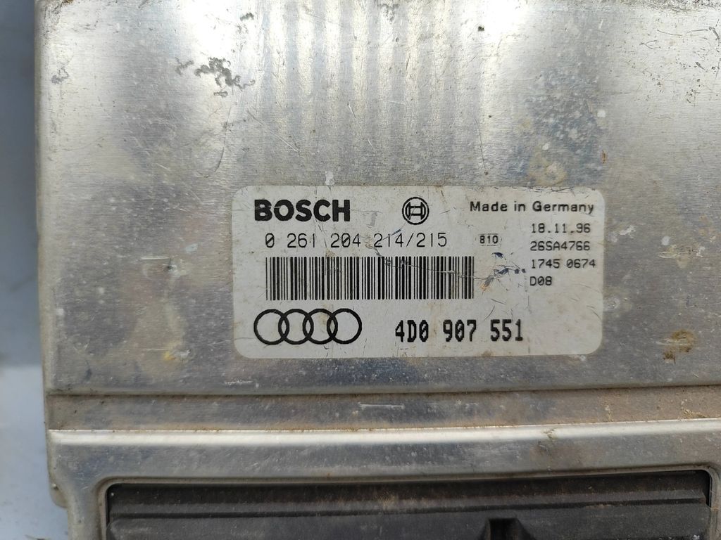 Audi A4 B5 8D 2.8i Petrol 1997 Engine control unit module ECU 4D0907551 