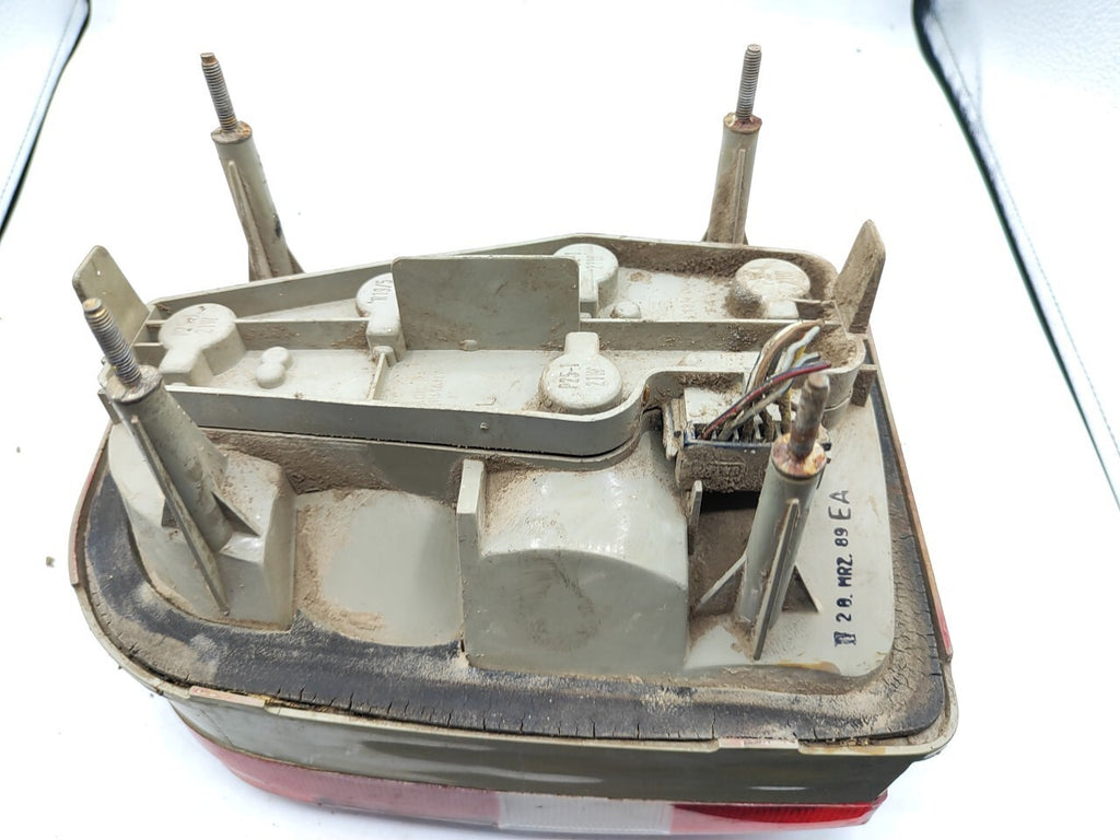 Ford Sierra COMBI 1985 LHD Rear Left Taillight Light 83BG13N00