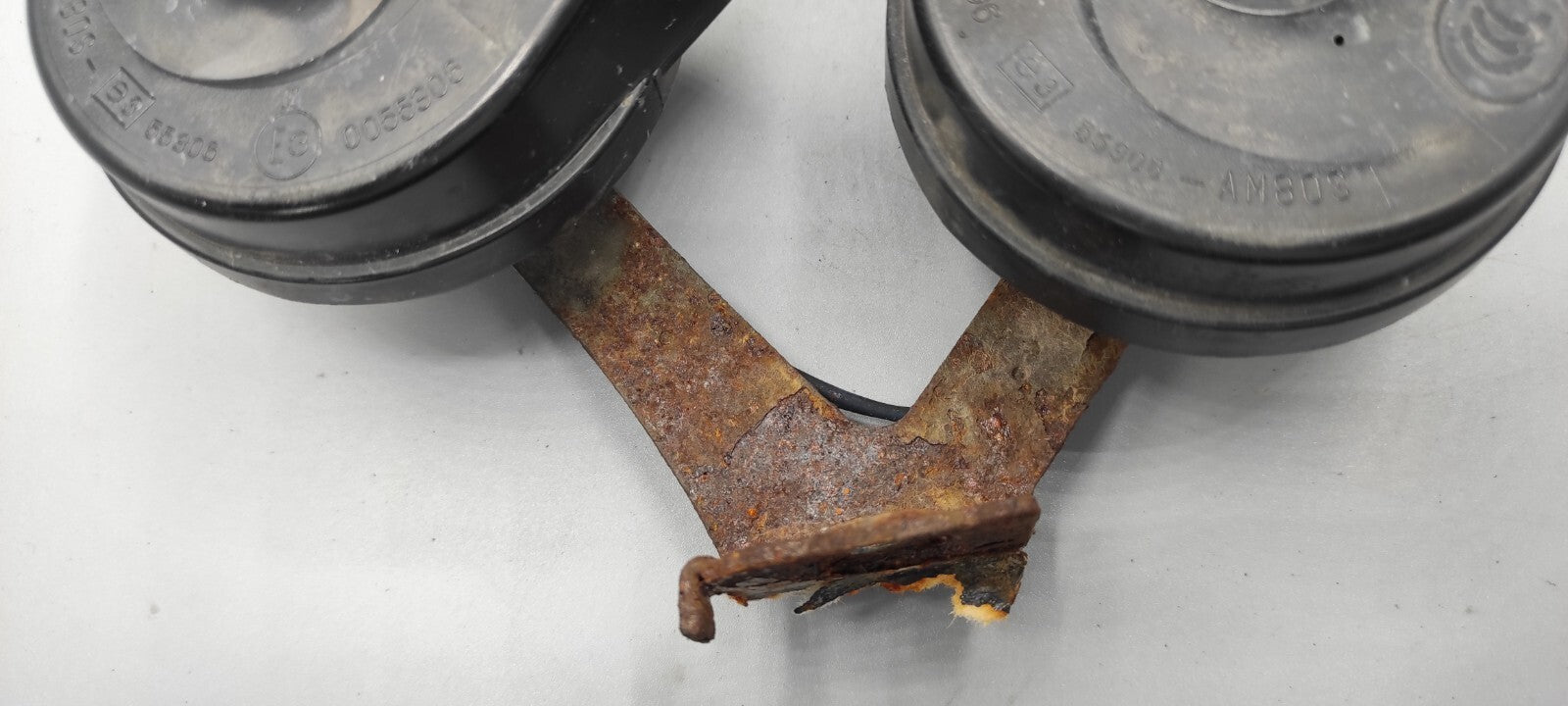 Alfa Romeo 159 1.9JTDm 88kW Diesel 2008 Front Double Horn 0055306