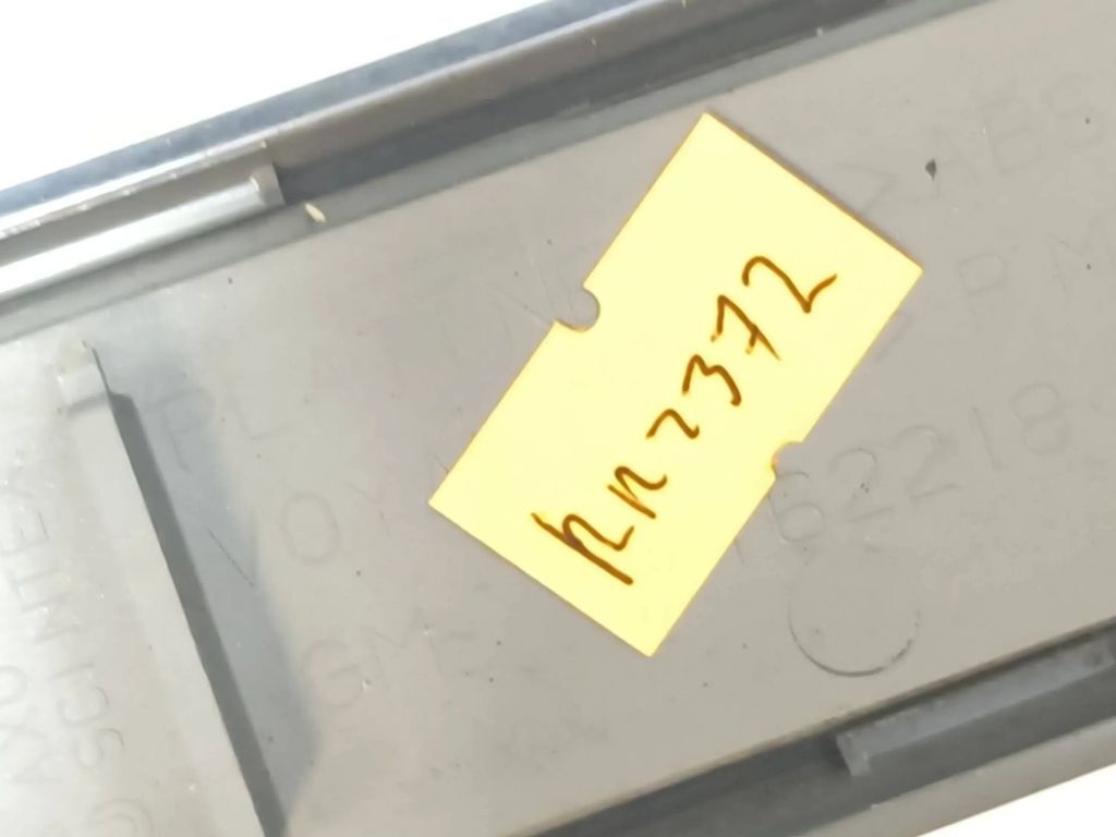 Opel Tigra B 1.4i 2005 front right fender wing turn indicators light 