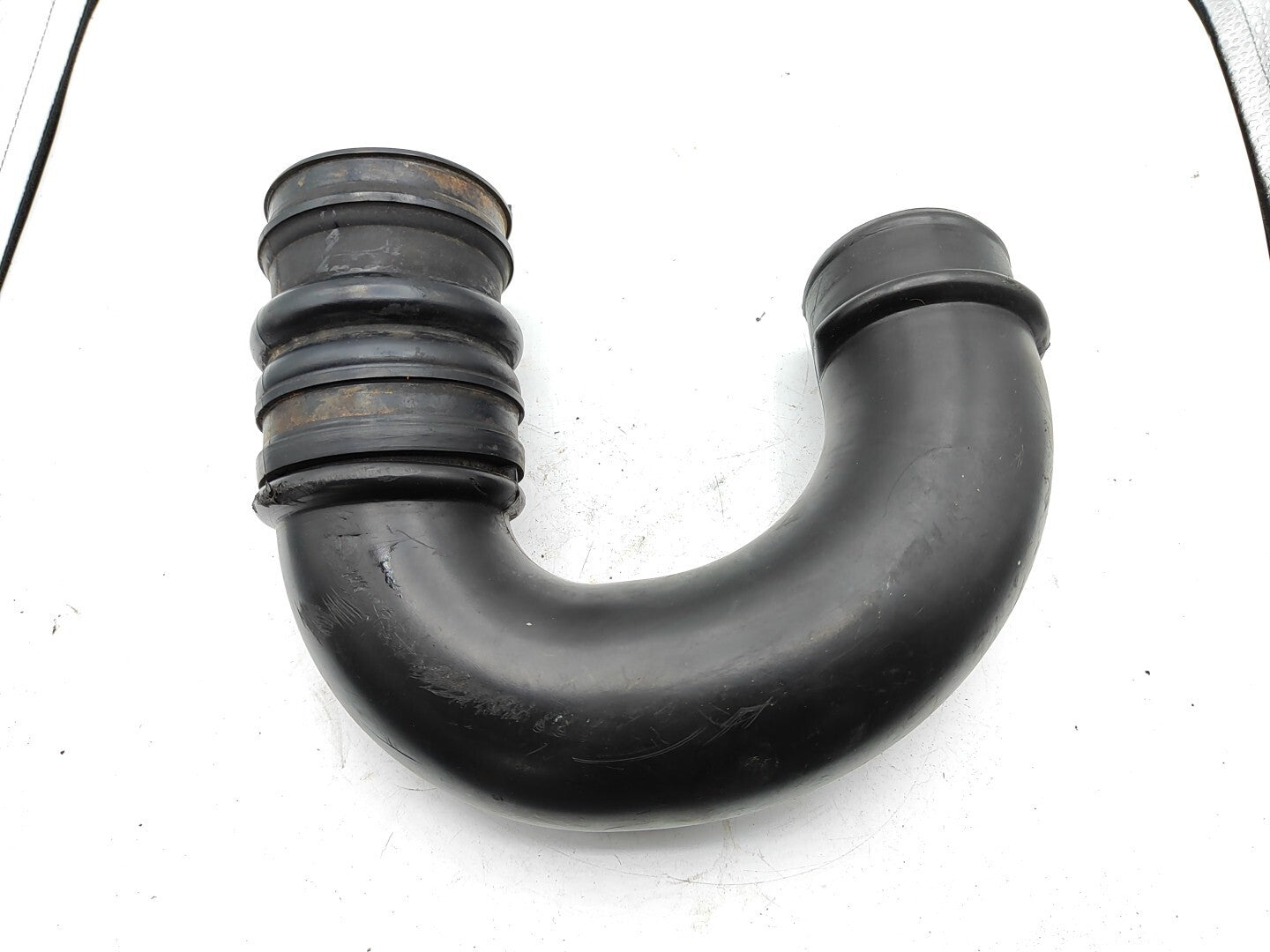 Alfa Romeo 156 SW 2.4JTD 2001 Engine Air Intake Duct Hose Pipe F1001456