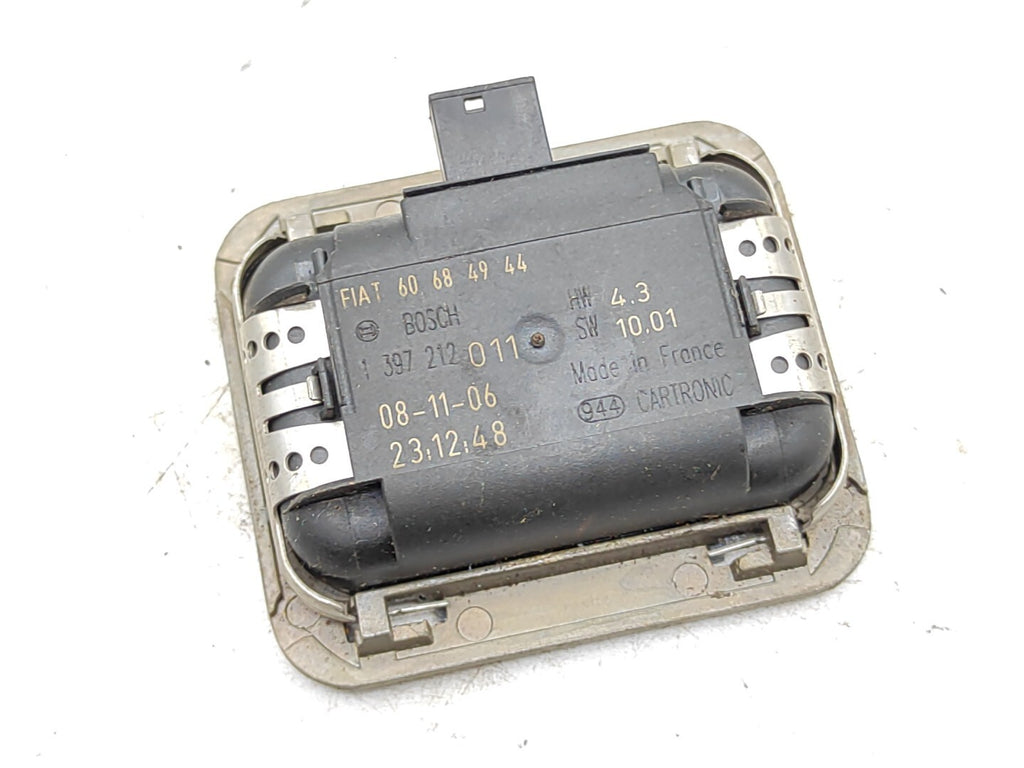 Alfa Romeo 159 1.9JTDm 85kW Diesel 2007 Front Windshield Rain Sensor 60684944