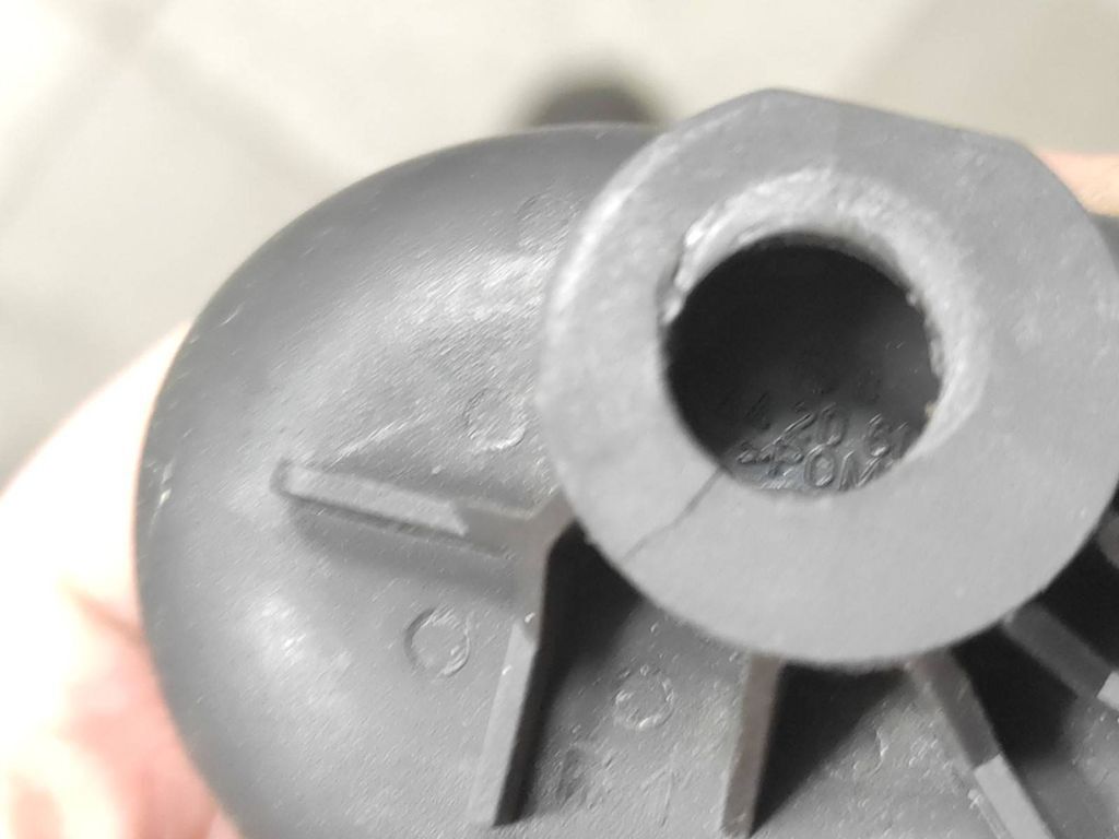 Saab 9-5 2.0T 110kW Petrol 2000 front left door interior handle 4420600 