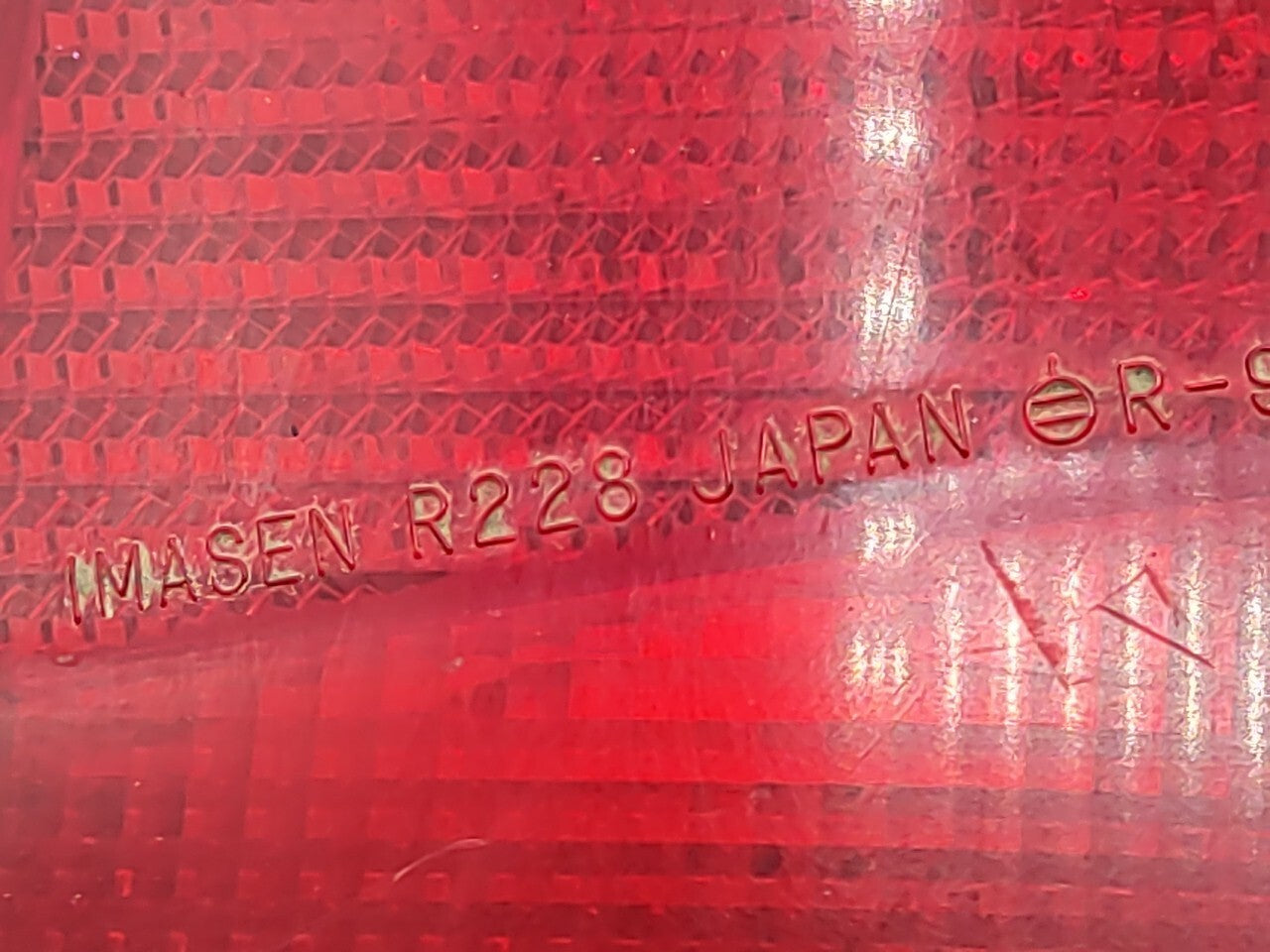 Mitsubishi Lancer V Estate 1994 LHD Rear Right Taillight Light 1146304R