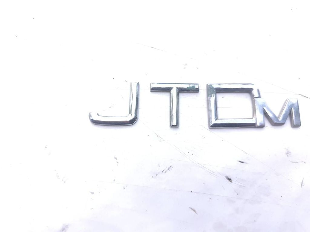 Alfa Romeo 147 2006 Rear Tailgate Manufacturers model badge 