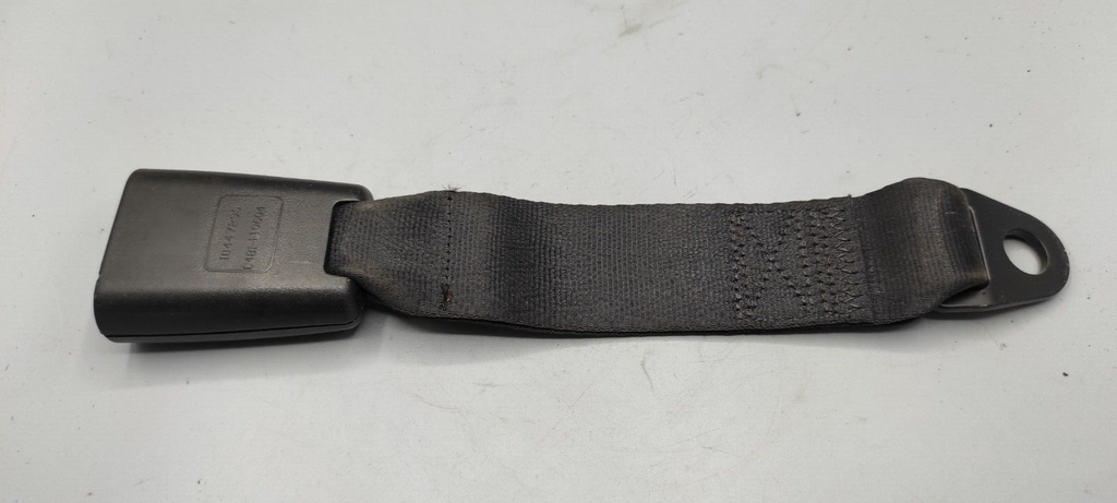 Alfa Romeo GT 1.9JTD 110kW Diesel 2004 Rear Seat Seatbelt Buckle 10447290