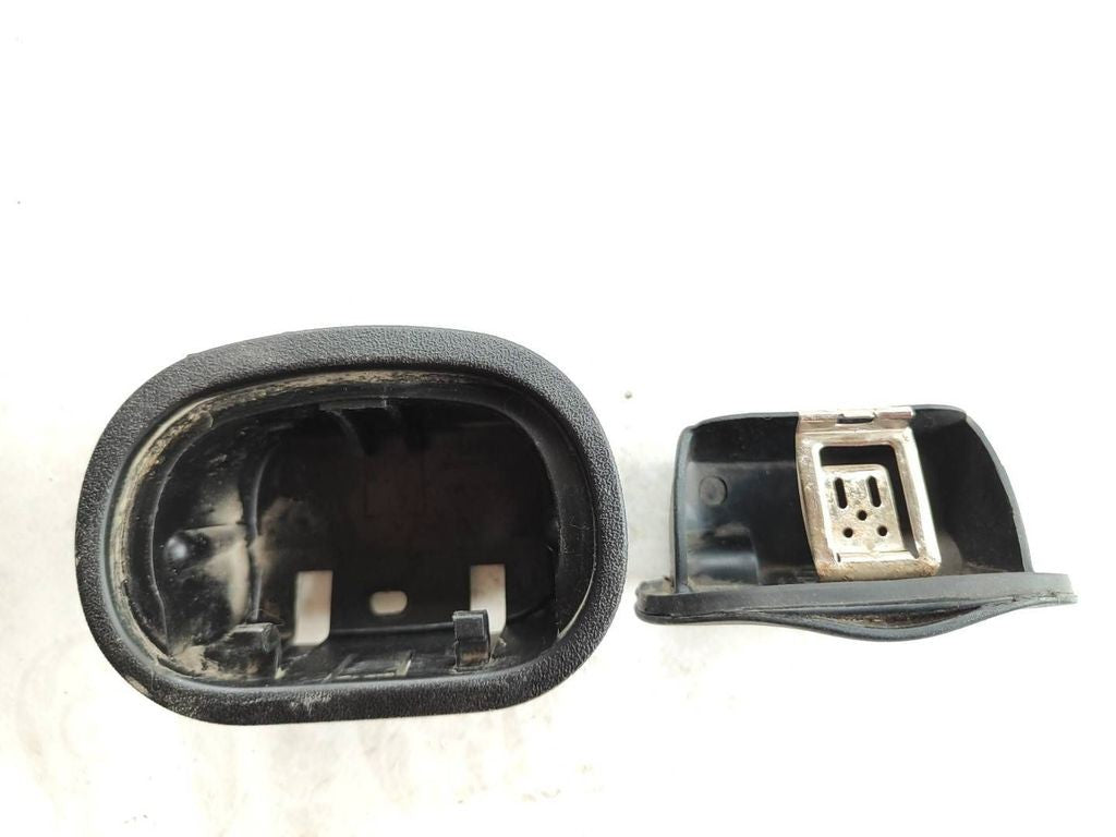 Alfa Romeo 147 2005 Rear door panel card ashtray 