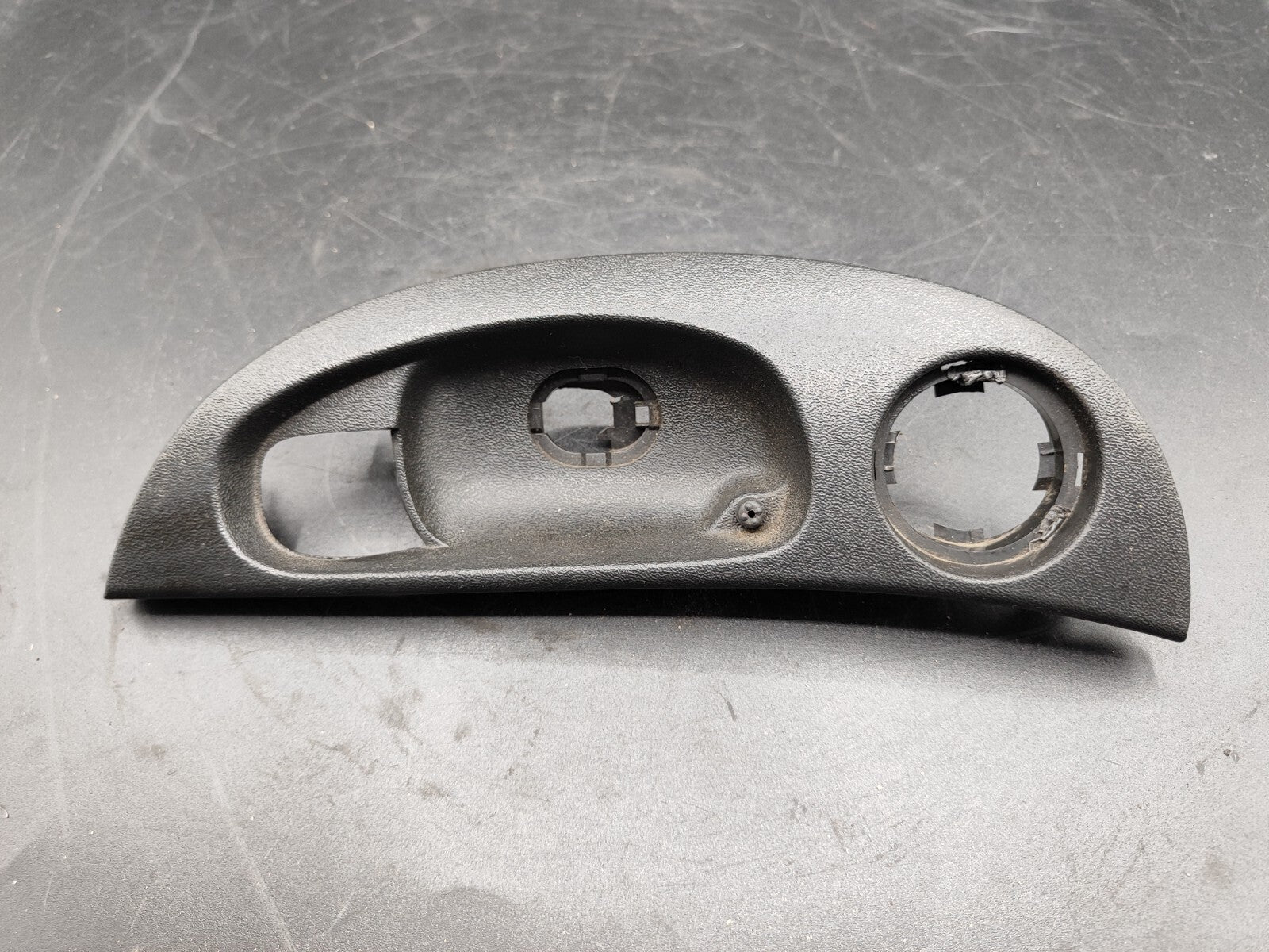 Alfa Romeo 147 1.9JTD 88kW 2004 Front Left Door Interior Handle Trim 735300210