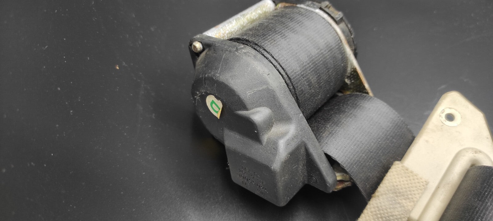 Alfa Romeo 166 2.4JTD 110kW 2001 Rear Right Seat Safety Seatbelt 044047