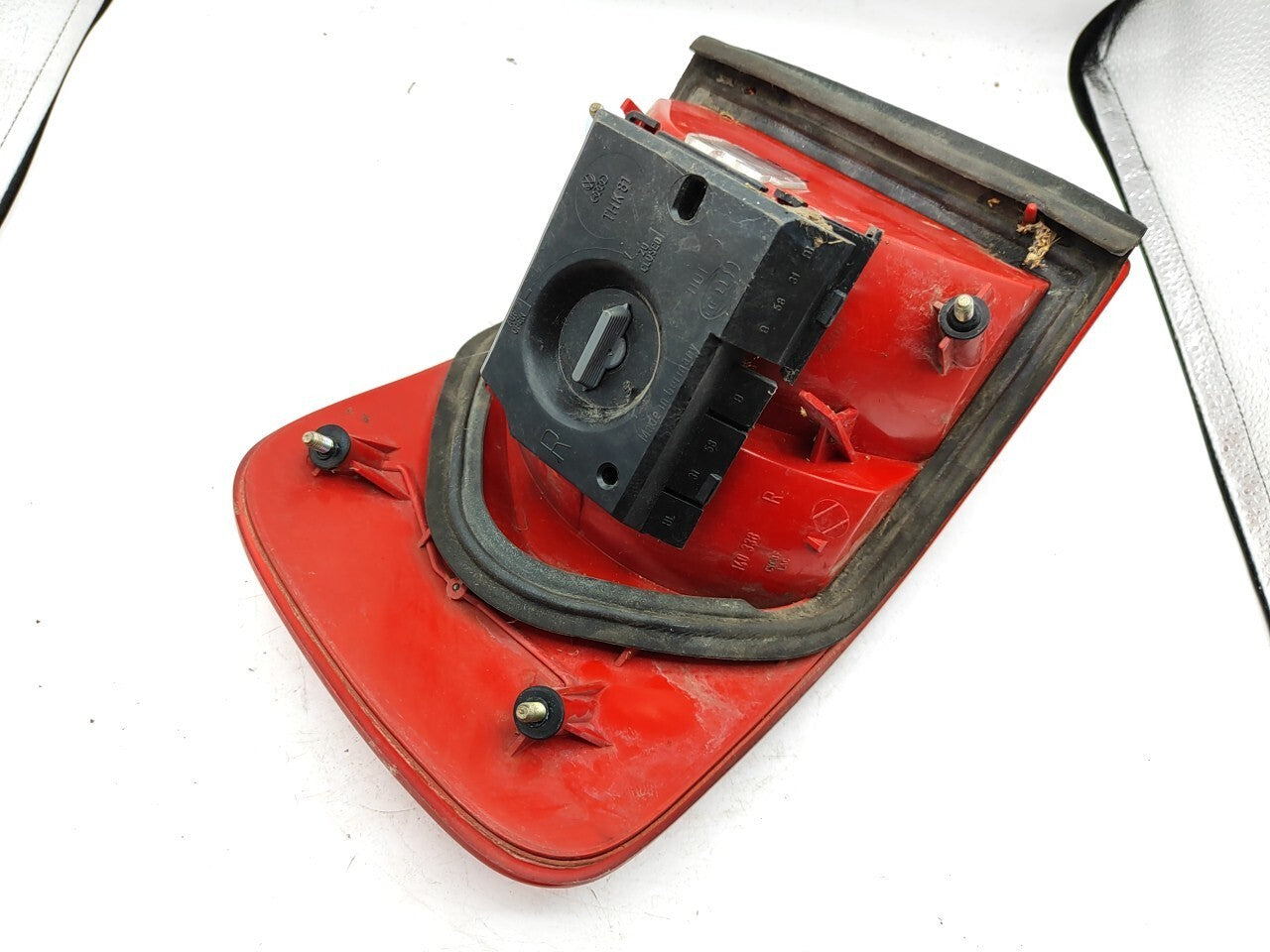 Audi 80 B4 1994 LHD Rear Right Taillight Light 8A0945096E