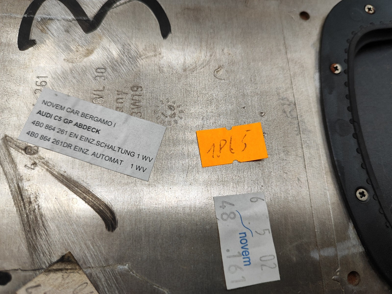 Audi A6 C5 2000 ESP Gear lever Surround Plastic Wood trim 4B0864261