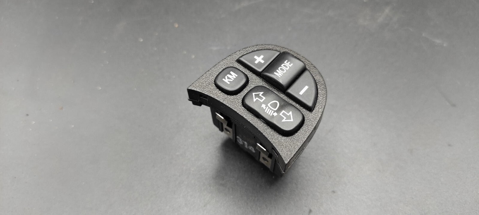 Alfa Romeo GT 1.9JTD 2002 Mode / Headlight Height Switch 735262023