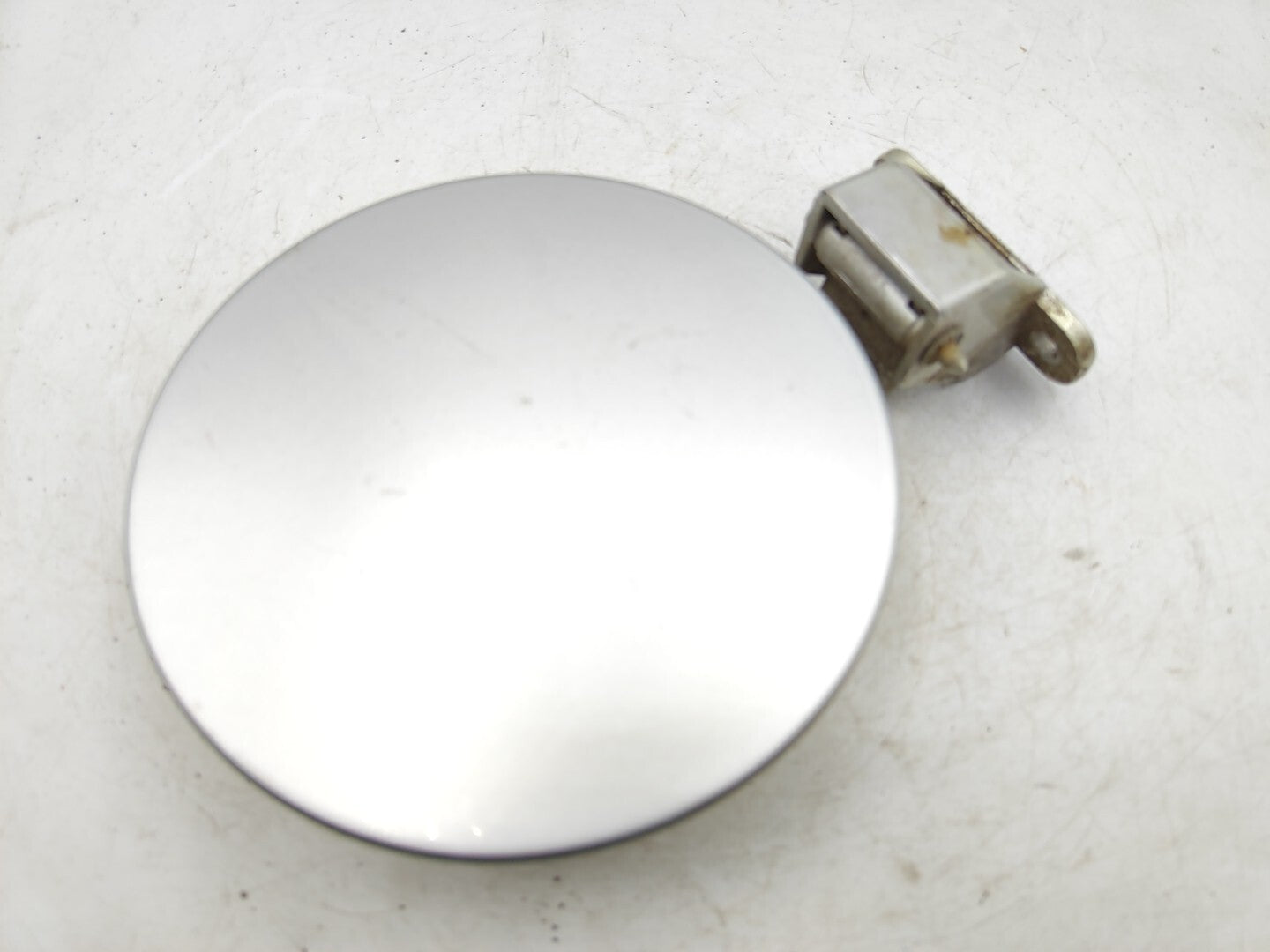 Alfa Romeo 156 2.4 10V 2004 Fuel Flap Cap Cover 60620940 Silver