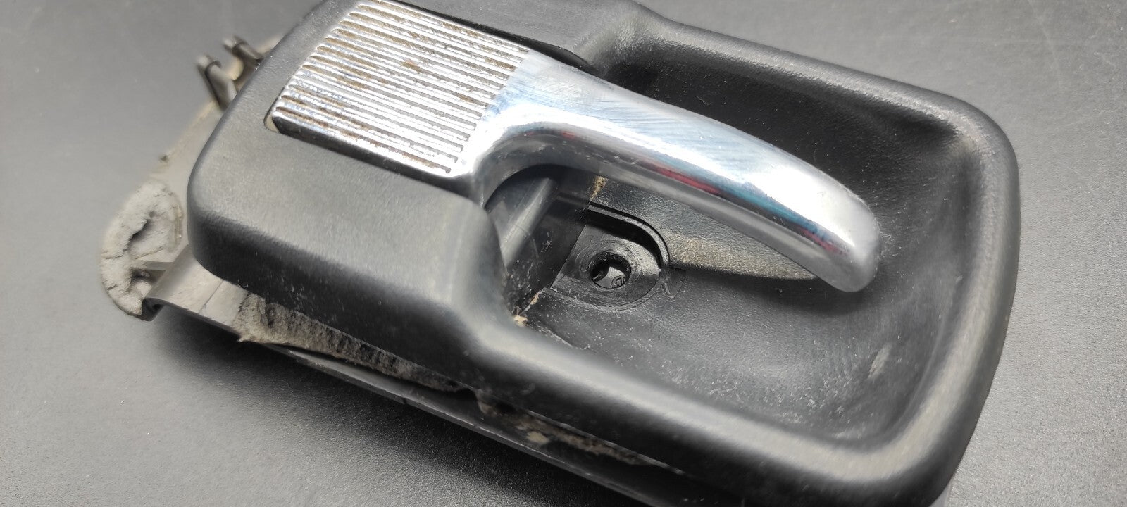Audi 100 C3 1986 Rear Right Door Inner Handle 443837712