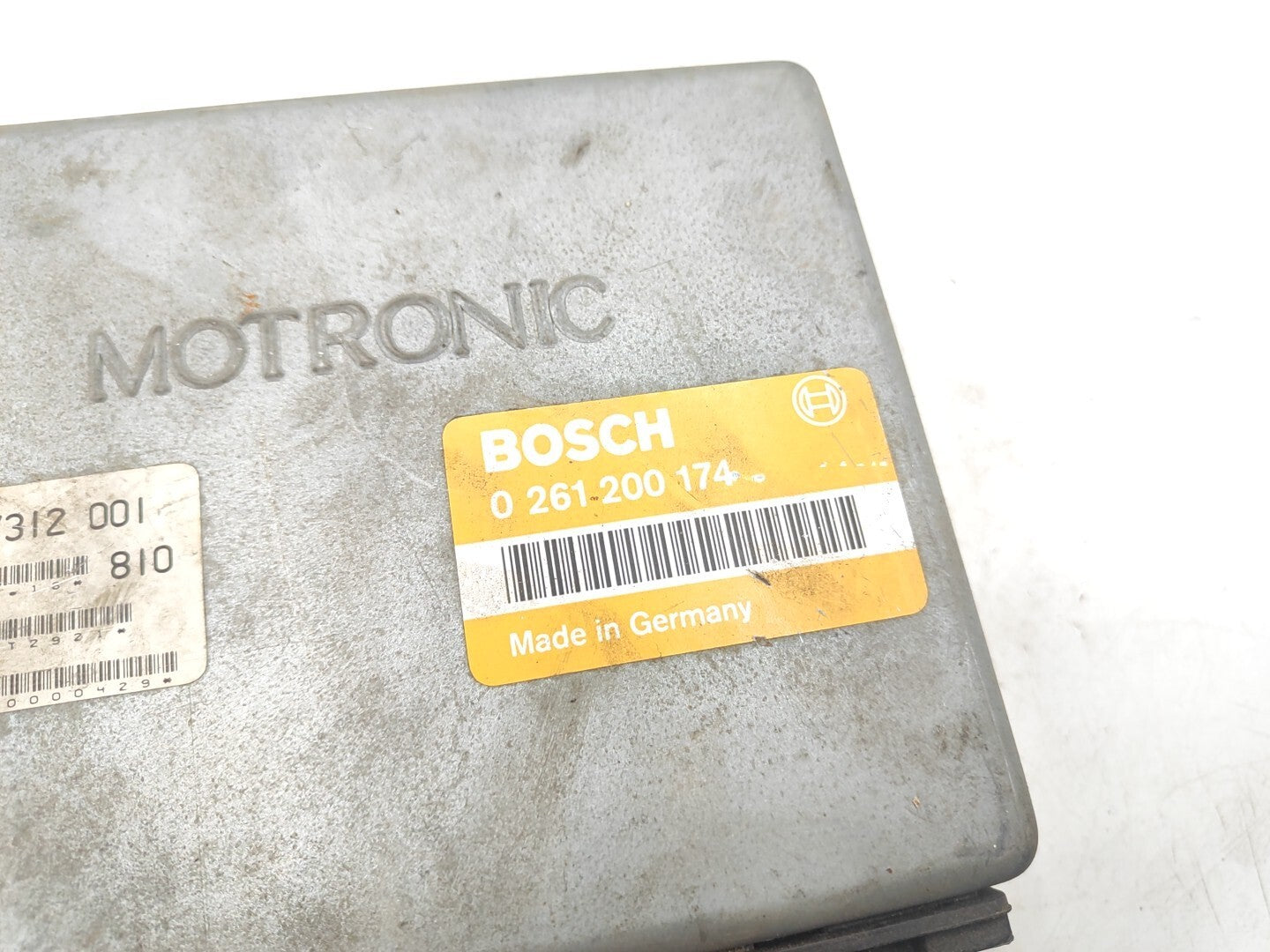 BMW 3 Series E30 M40 Sedan Engine Control Unit Module ECU 0261200174