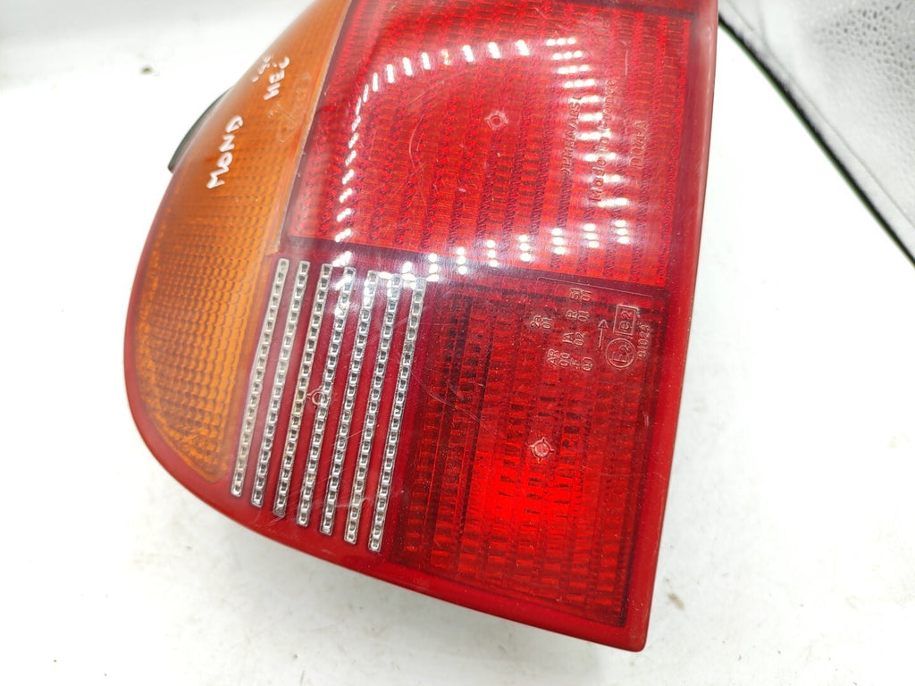 Ford Mondeo Hatchback 1995 Rear Right Side Taillight Lamp Light 93BG13N004