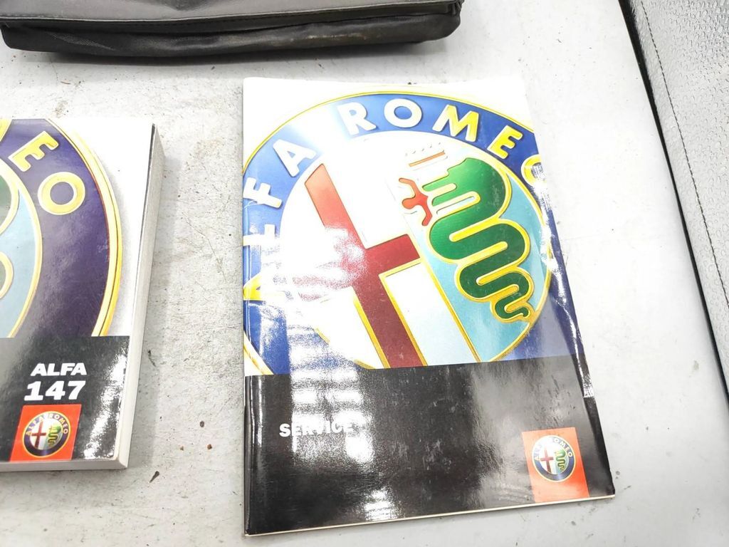 Alfa Romeo 147 1.9JTD Diesel 2007 User owners manual handbook case