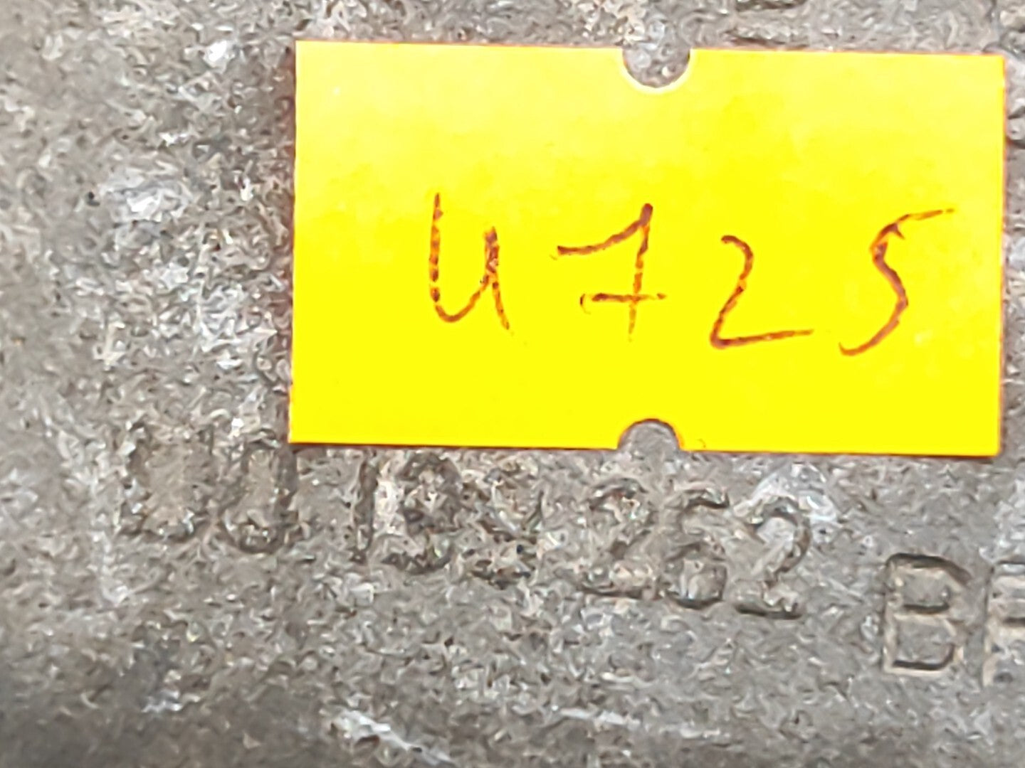 Volkswagen Golf Bora 1.9TDI 2000 Engine Right Mount Support 1J0199262